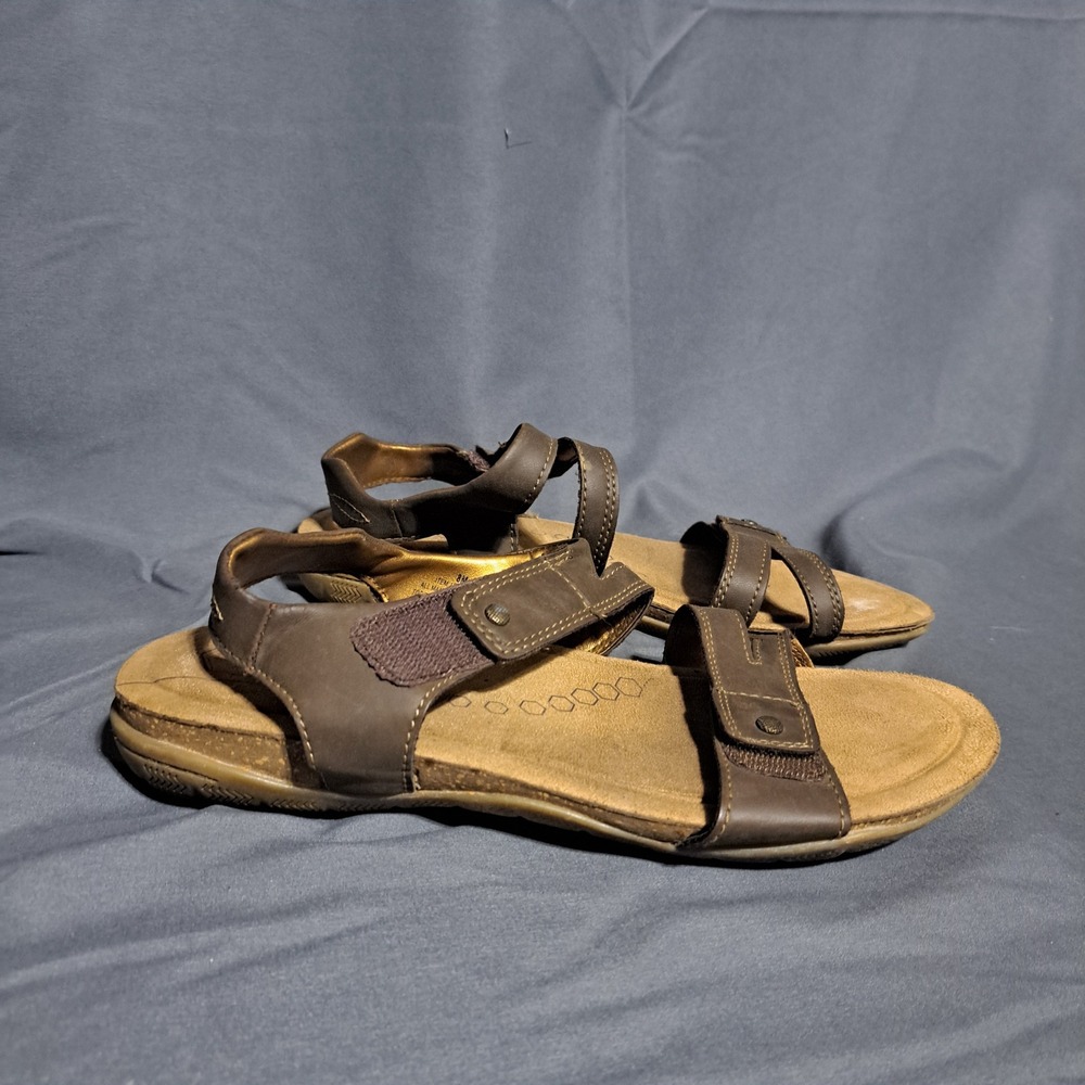 Khombu Women's Ava Comfort Sports Sandals 8M Solace Ava Brown Strappy Casual